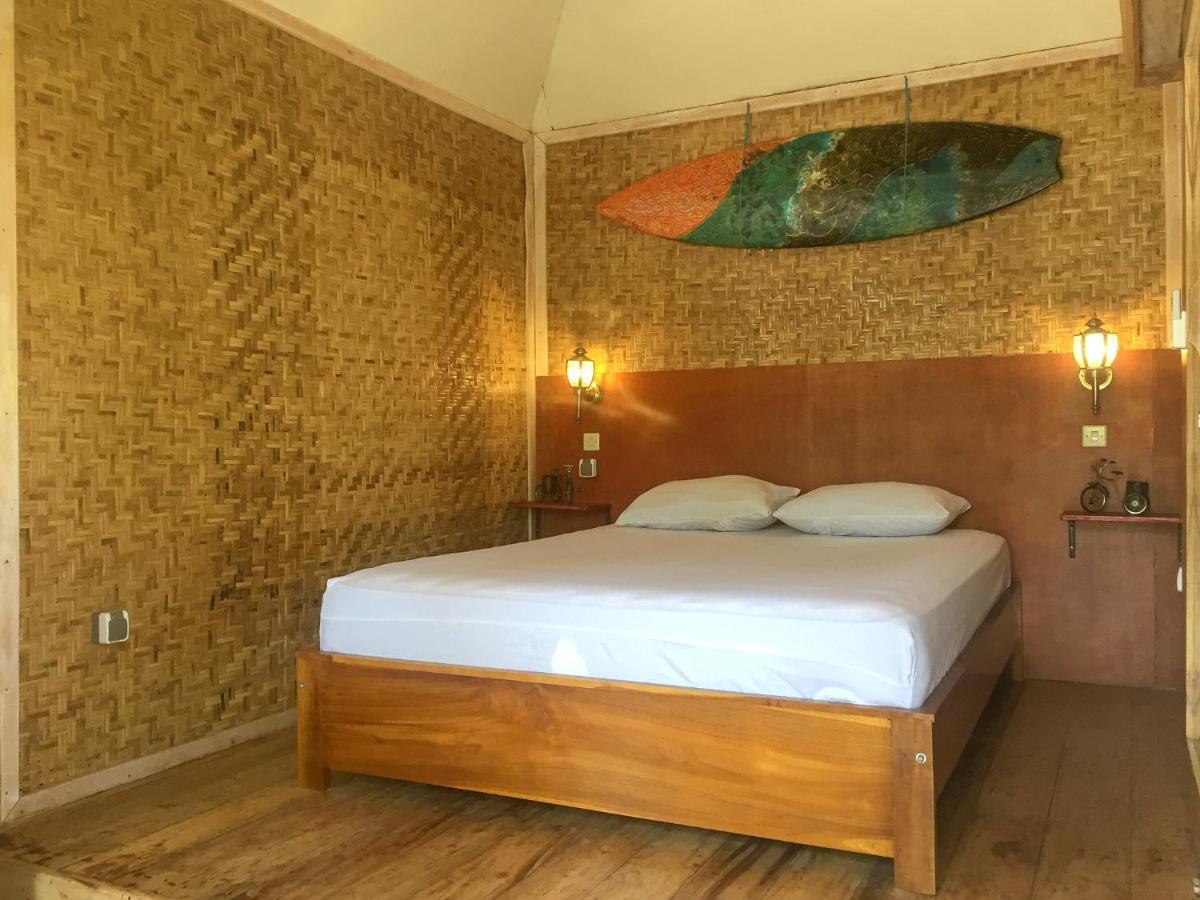 The Huts Villa Gili Trawangan Exteriör bild